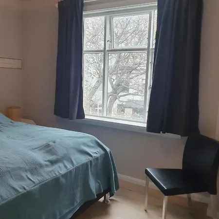 Apartment Cosy In The Old West Center *